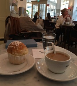 http://www.yelp.com/biz/vete-katten-stockholm